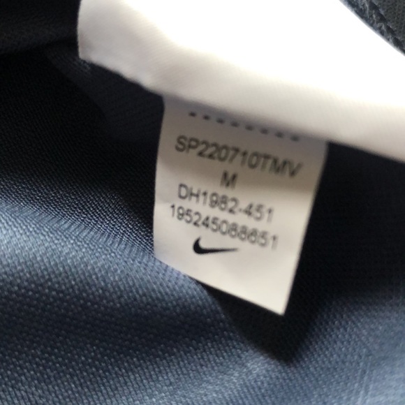 NIKE (M) Women's Dri-Fit Victory Jacquard Short Sleeve Polo Dry-fit golf classic - Picture 8 of 11